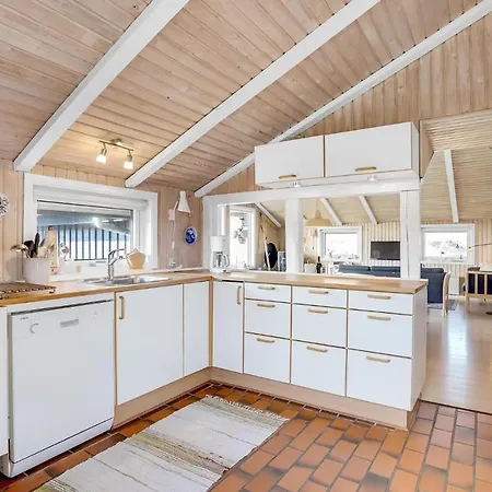 3 Bedroom Amazing In *