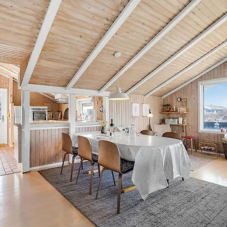3 Bedroom Amazing In *